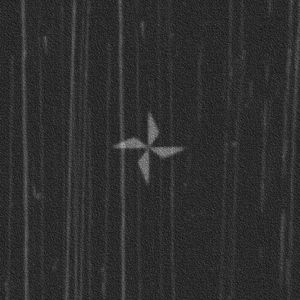 扒开她粉嫩的小缝尿进去微博
